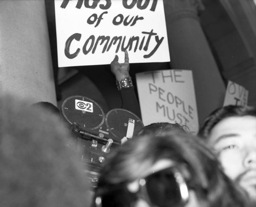 Thousands protest Black Panther Raid, City Hall