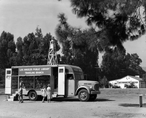 Los Angeles Public Library bookmobile