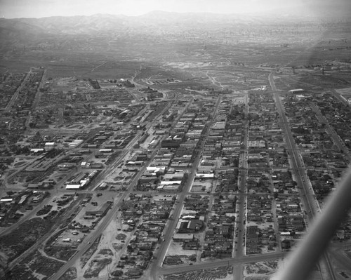 Aerial view of Taft, looking northwest