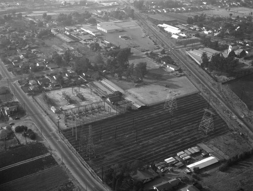 Walnut Grove Avenue and Grand Avenue, Rosemead, looking west