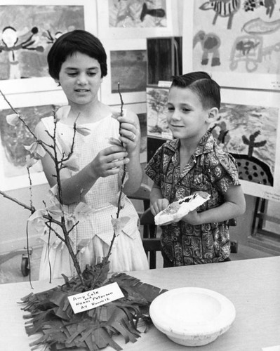 Budding artists arrange displays