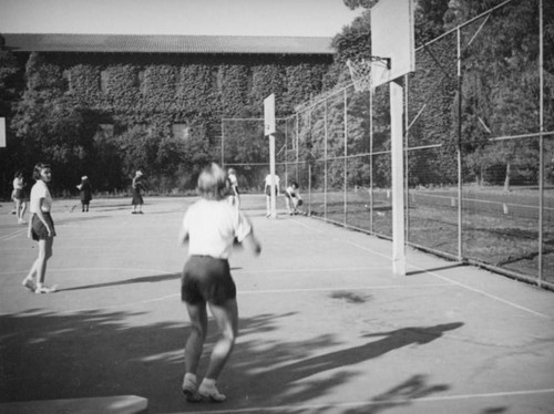 Basketball at Los Angeles Junior College