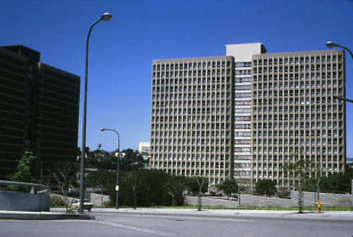 Bunker Hill Towers