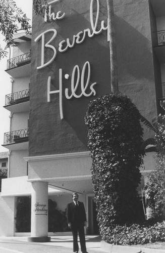 Parking garage, Beverly Hills Hotel