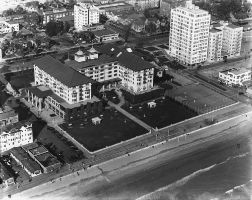 Virginia Hotel, Long Beach