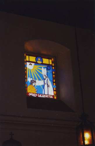 Holy Family Catholic Church, "Orden Sacerdotal" stained glass