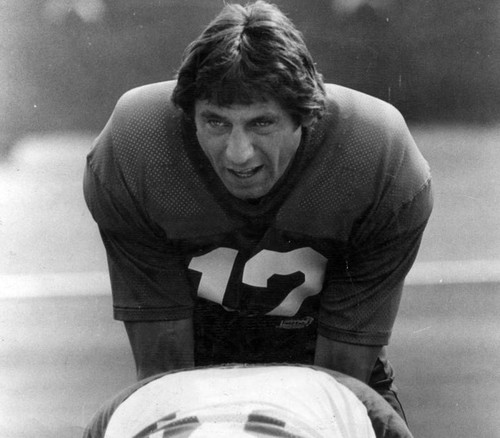 Joe Namath makes Ram debut