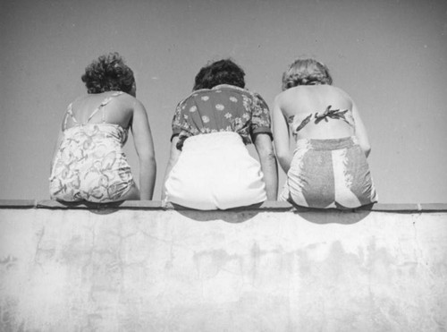 Sitting on a wall, Westport Beach Club, Playa del Rey