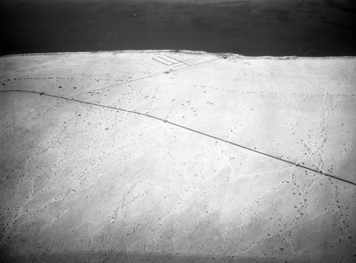 Salton Sea, West Shore, looking east