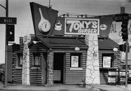 Tony's Burger, a unique restaurant in Los Angeles