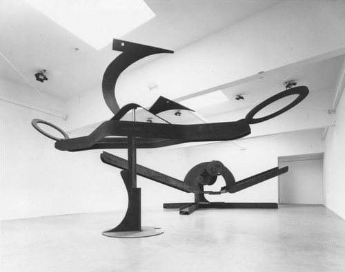 Mark di Suvero sculptures — Calisphere