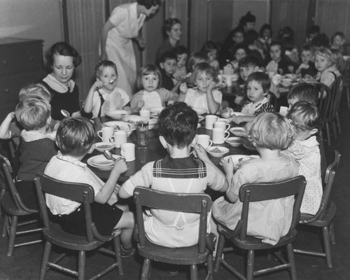 Assistance League children