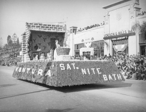 Ventura Chamber float at the 1939 Rose Parade