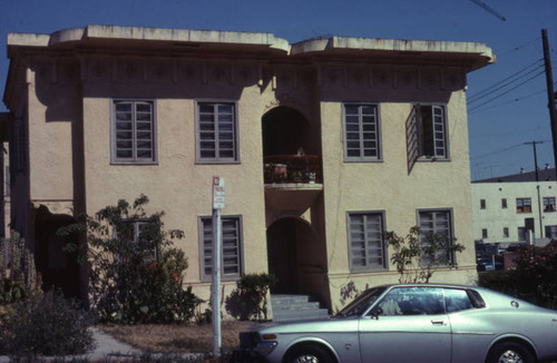 Burlington Avenue apartment building