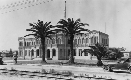 Compton City Hall, 1926