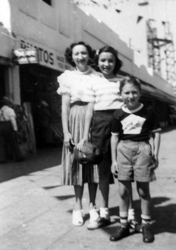 Family at Ocean Park Pier