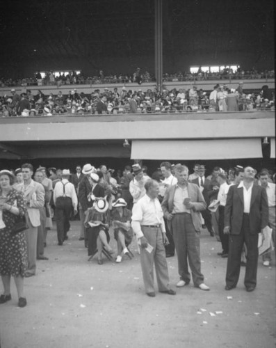 Waiting for a race at Hollywood Park