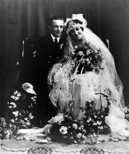 Anna Caressi's wedding photo