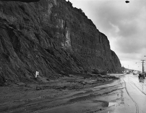 Flood damage, US 101A at Santa Monica Canyon