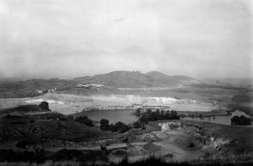 Puddingstone Dam, a view