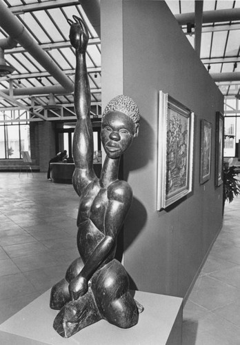 Mallica 'Kapo' Reynolds sculpture