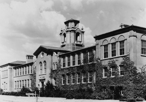 Mason Hall, Pomona College