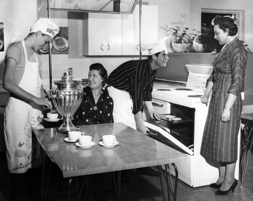 Future chefs prepare refreshments