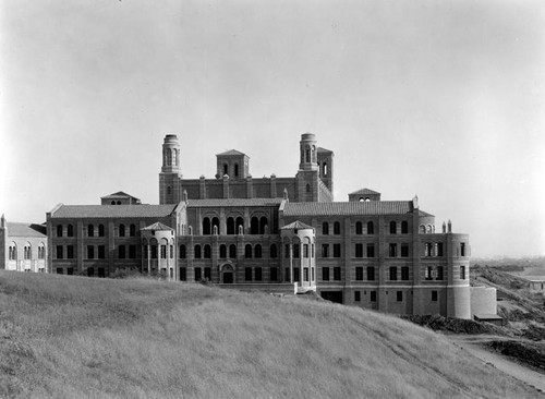 Royce Hall at U.C.L.A., a rear view