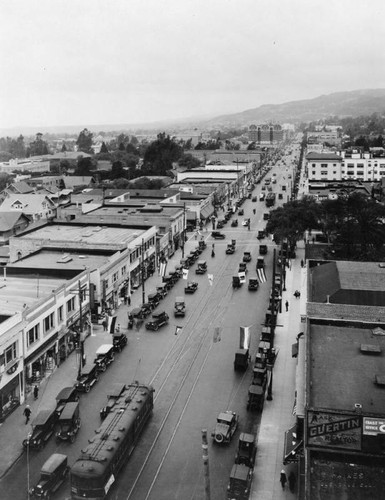 West on Hollywood Blvd. at Cahuenga