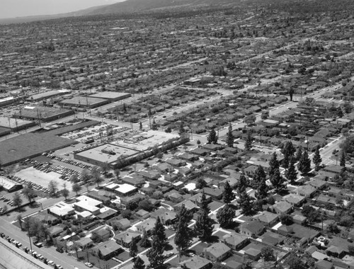 Minneapolis-Honeywell, Missouri and Armacost, looking west