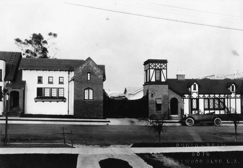 Charlie Chaplin Studios, entrance