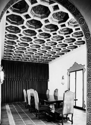 Dining room, Longan residence