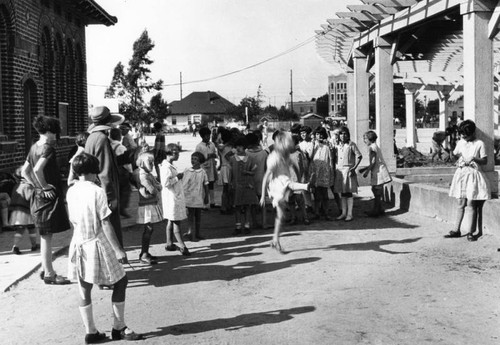 Children at Exposition Park