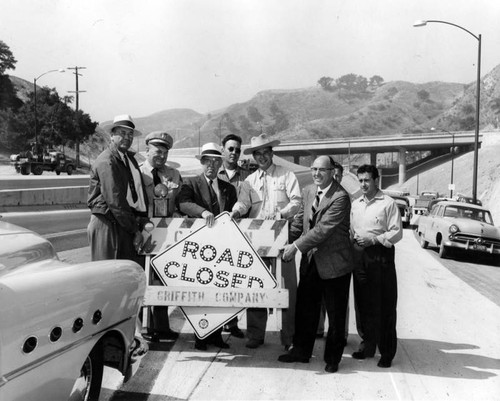 New Valley freeway strip opens