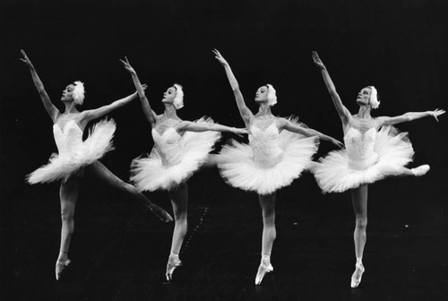 Unidentified dancers, Kirov Ballet