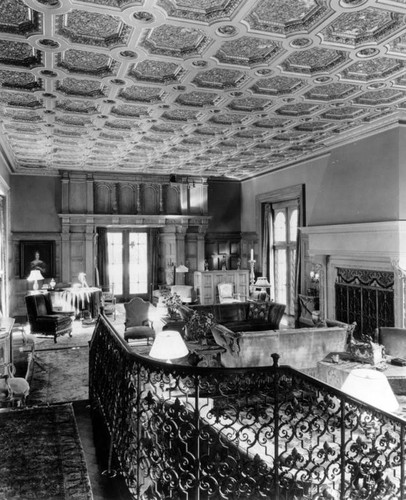 Harold Lloyd mansion living room