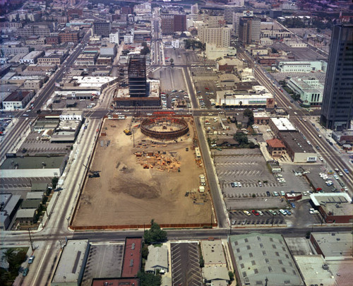 Pacific Cinerama Theatre, Hollywood, looking north