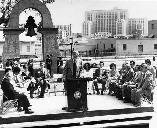 Councilman Snyder at Parque Mexico dedication