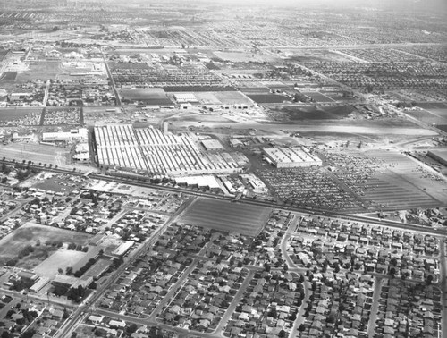 North American Aviation, Vultee/Downey Field, looking east