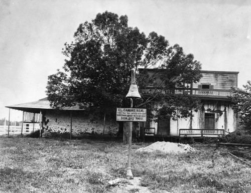 Pi´o Pico adobe, exterior