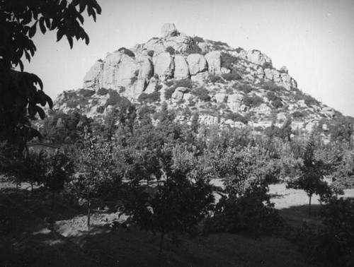 Twin Lakes Park rock formation