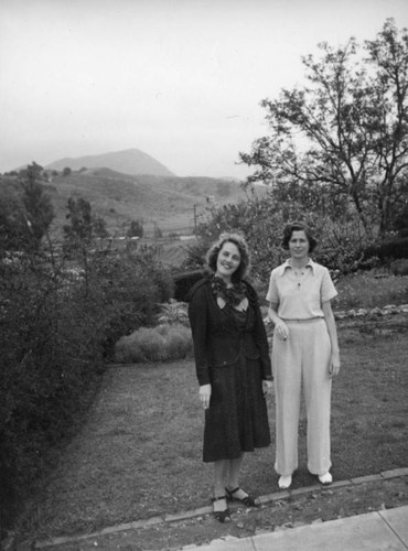 Ethel Schultheis and friend, Universal City backyard garden