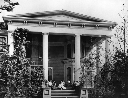 Exterior view of Singleton Court