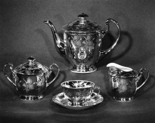 Solid gold tea set on display