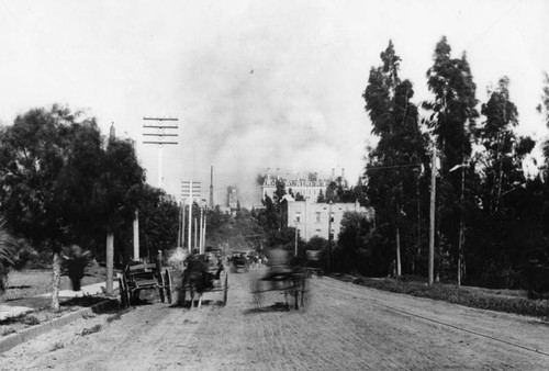 Raymond Hotel on fire, Pasadena