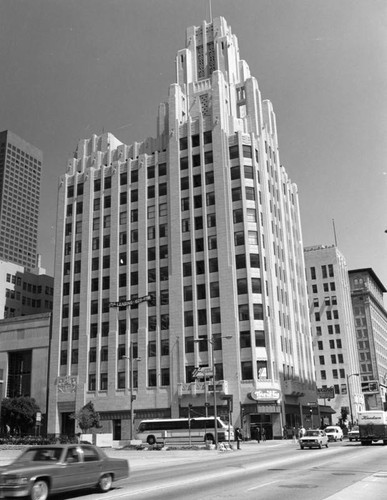 Title Guarantee Building — Calisphere