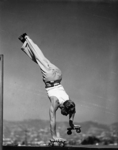 Rooftop gymnast