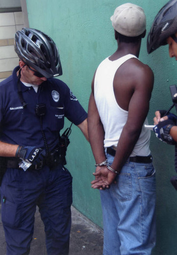 Man arrested, Downtown Los Angeles