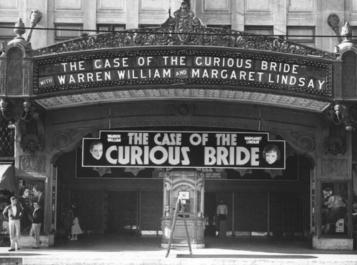 Marquee, Warner Bros. Hollywood Theater