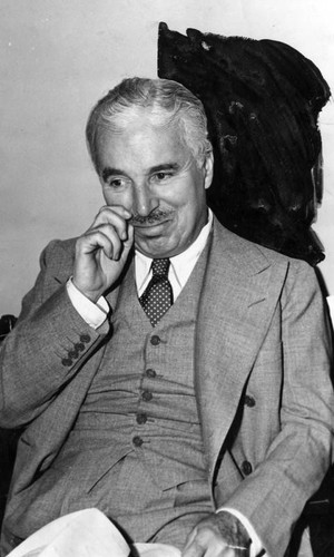 Chaplin testifies about his worth